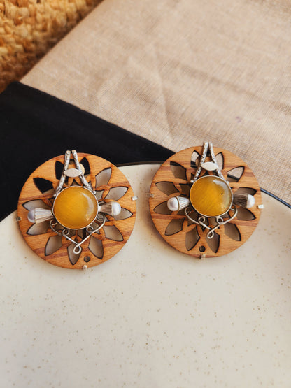 Moh wooden studs