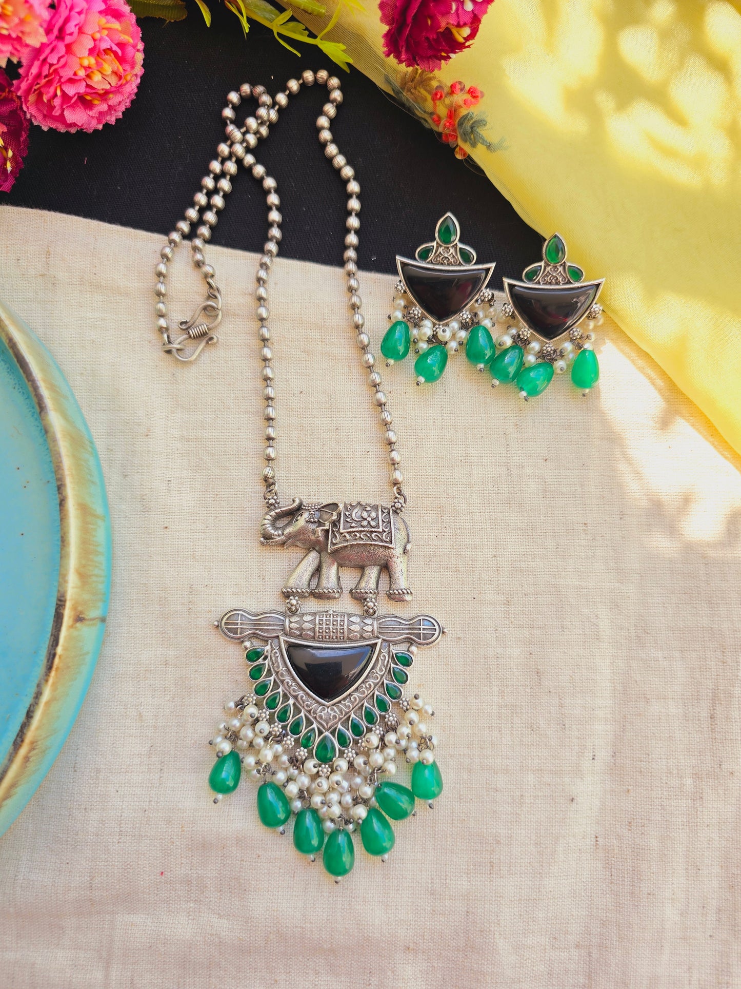 Moh elephant necklace