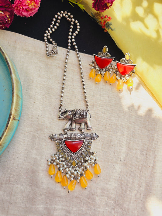 Moh elephant necklace