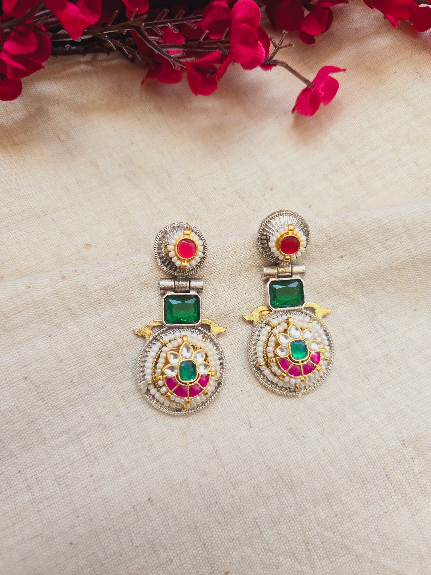 Pachi kundan danglers