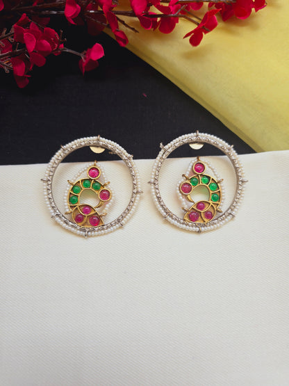 Fusion pearl studs