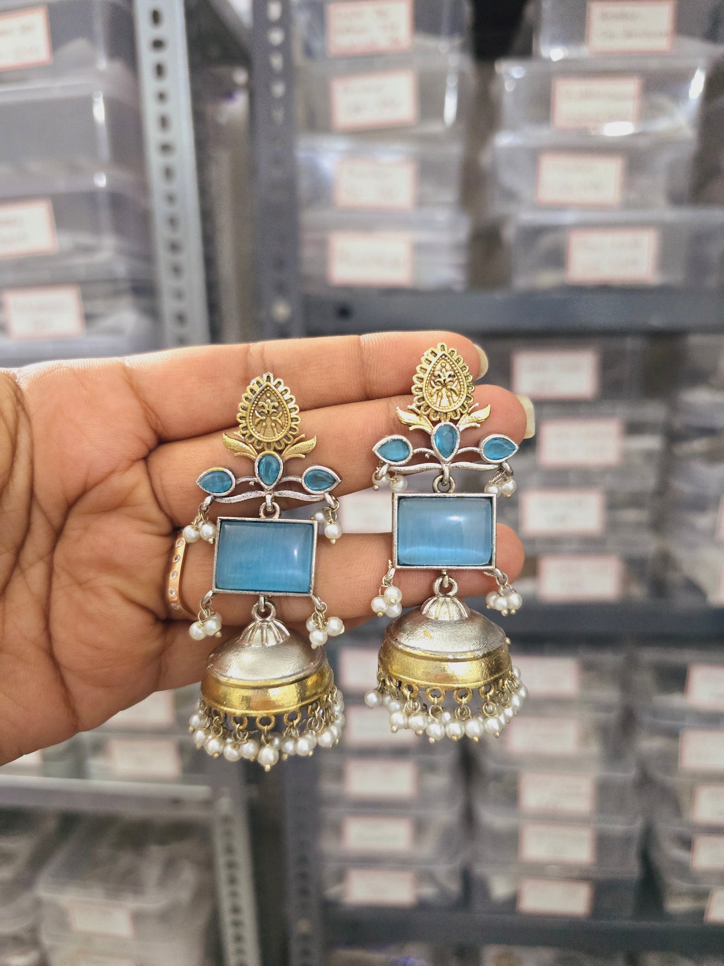 Dual tone alia jhumkas