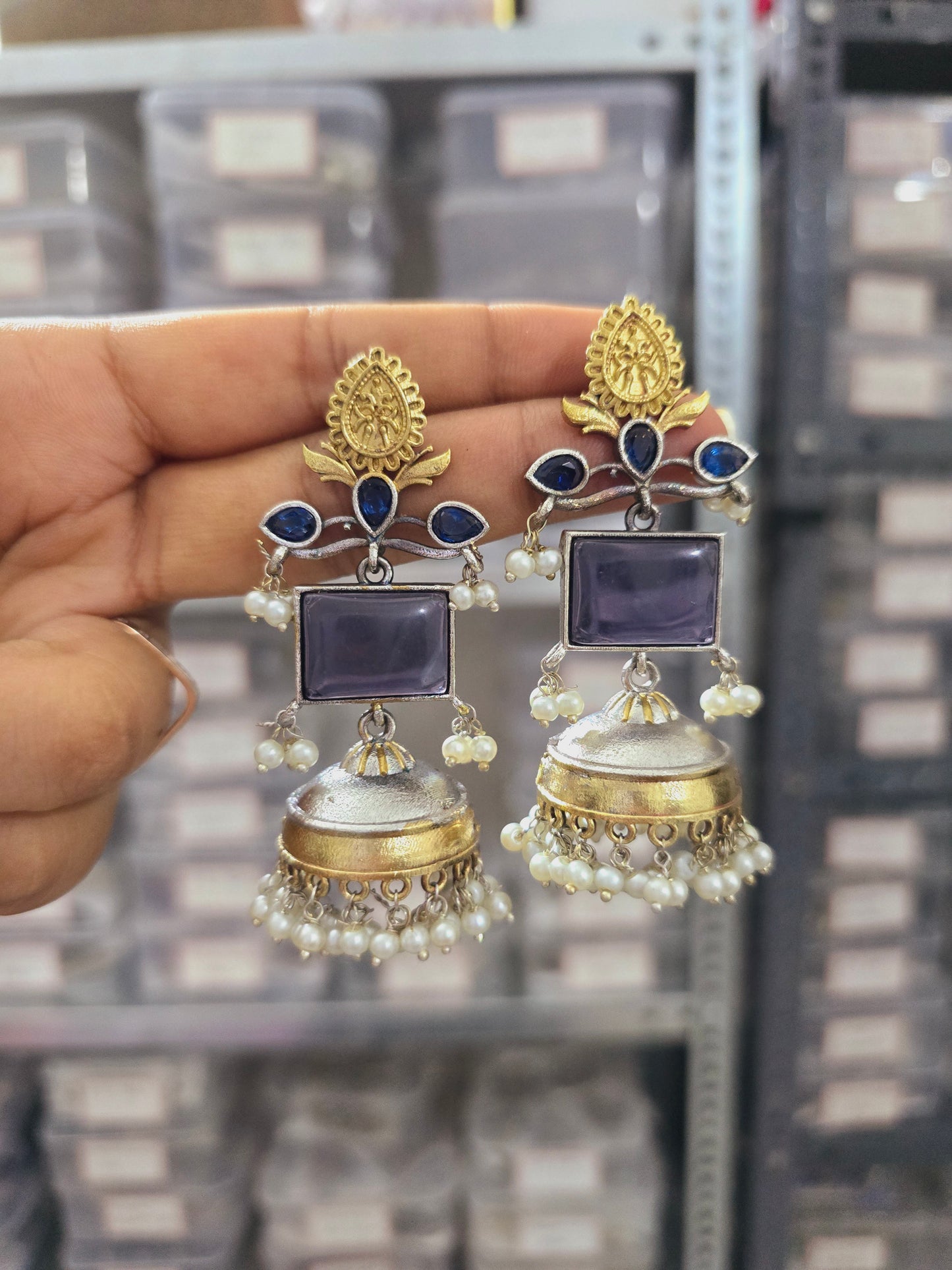 Dual tone alia jhumkas