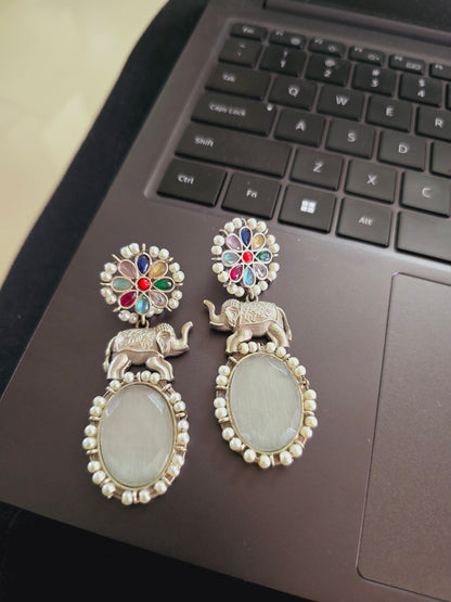 Moh elephant danglers