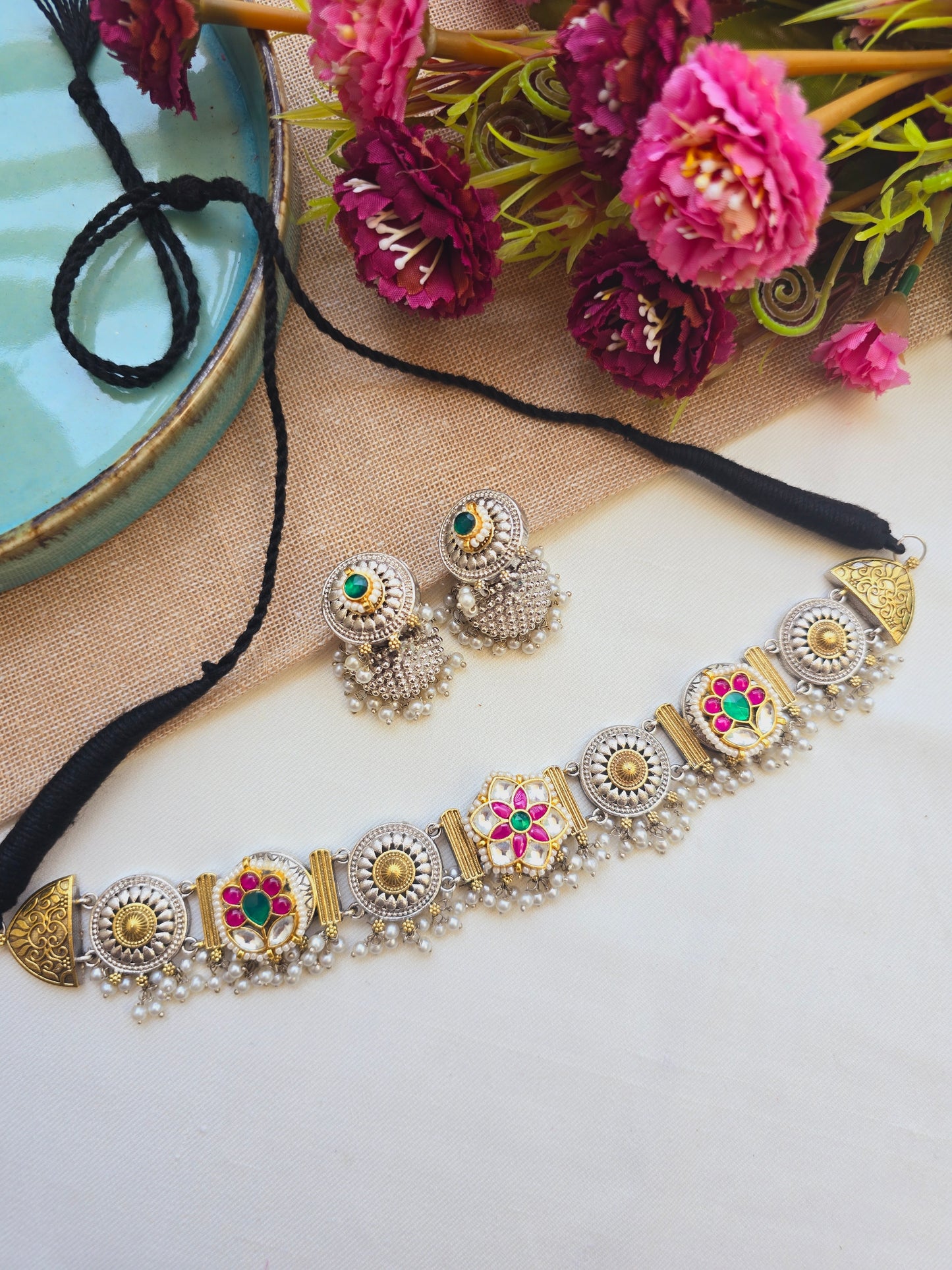 Pachi kundan choker