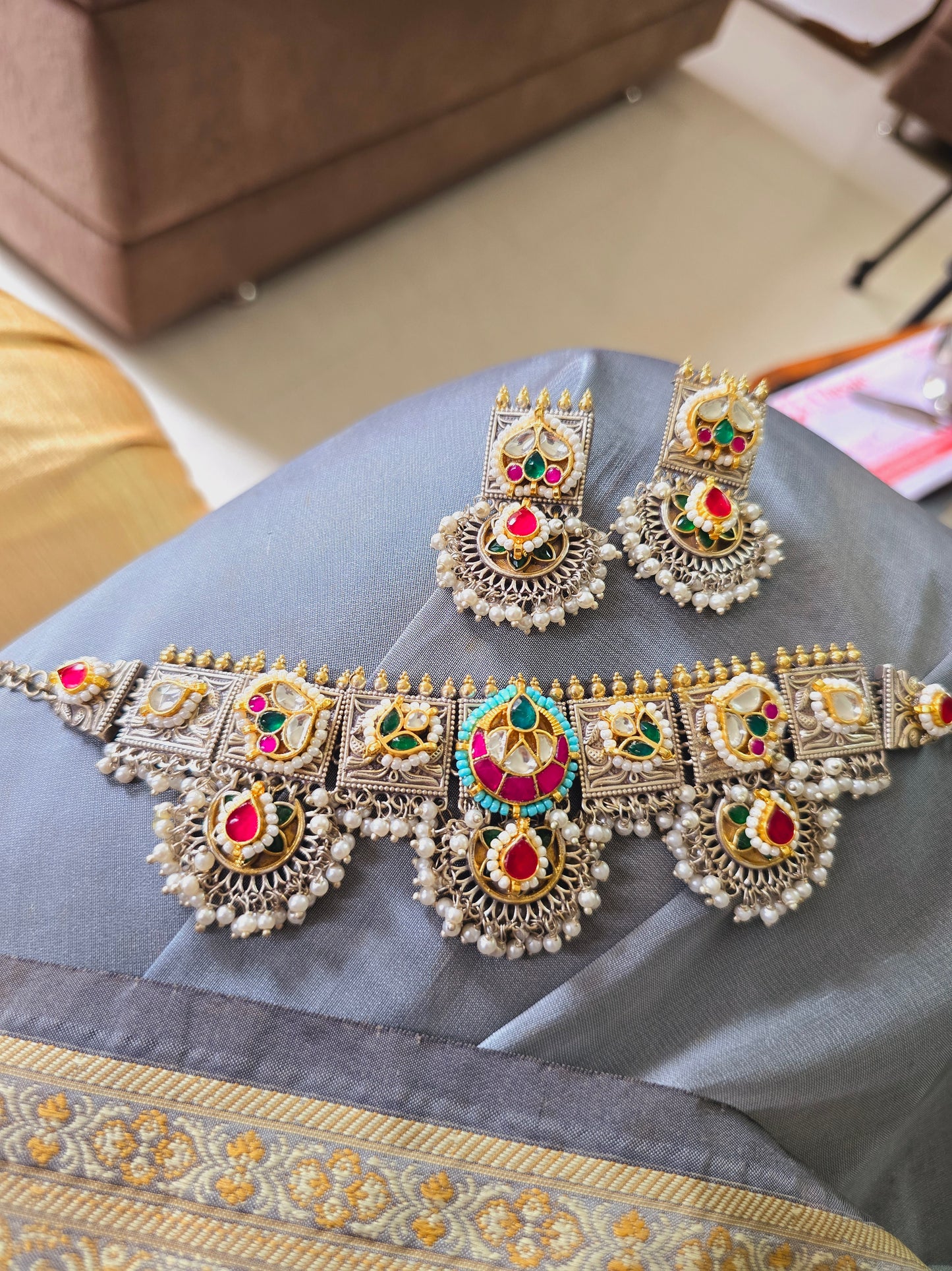 Gulab kundan choker