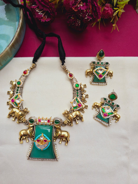 Pachi kundan nandi necklace