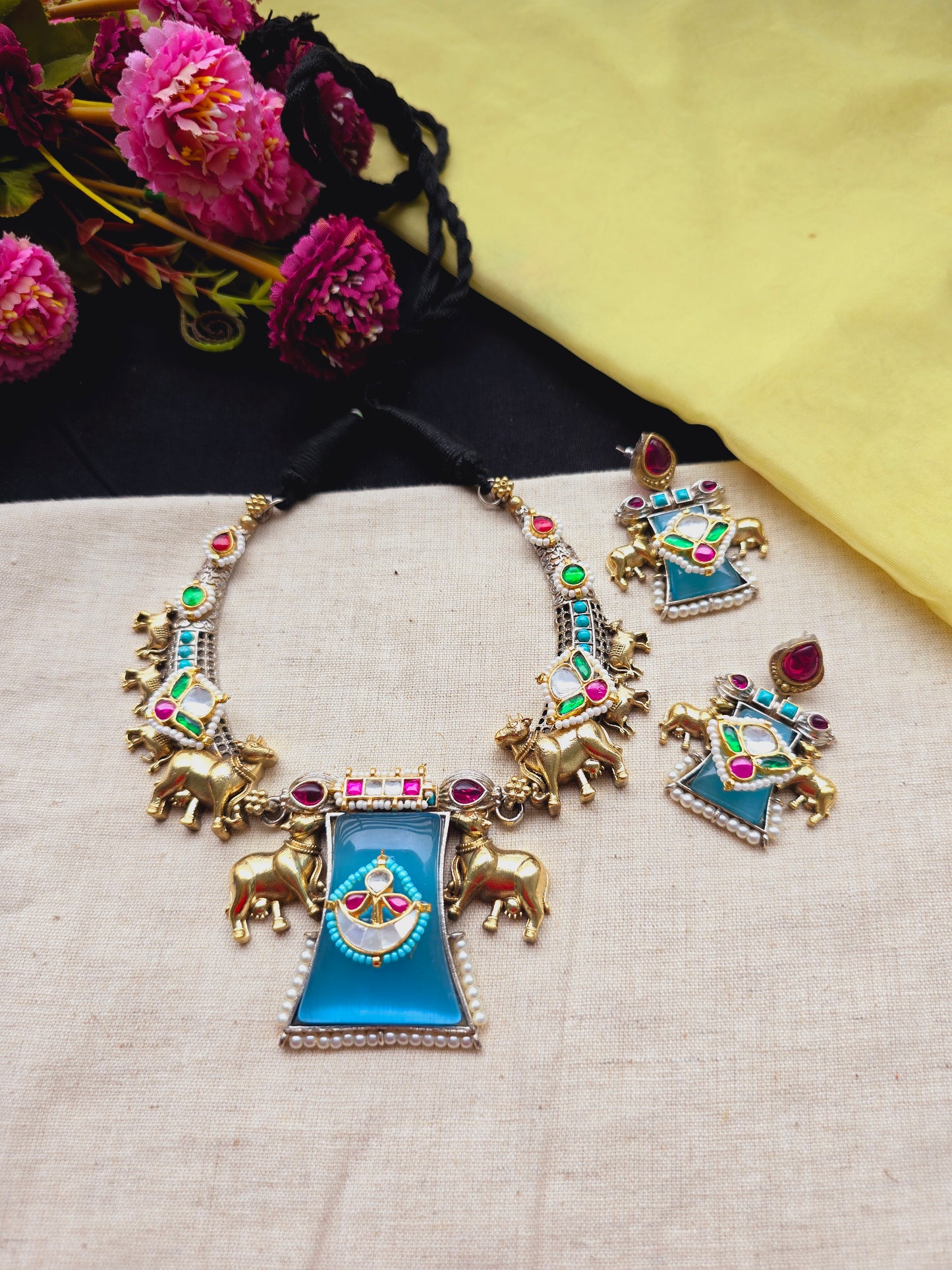 Pachi kundan nandi necklace