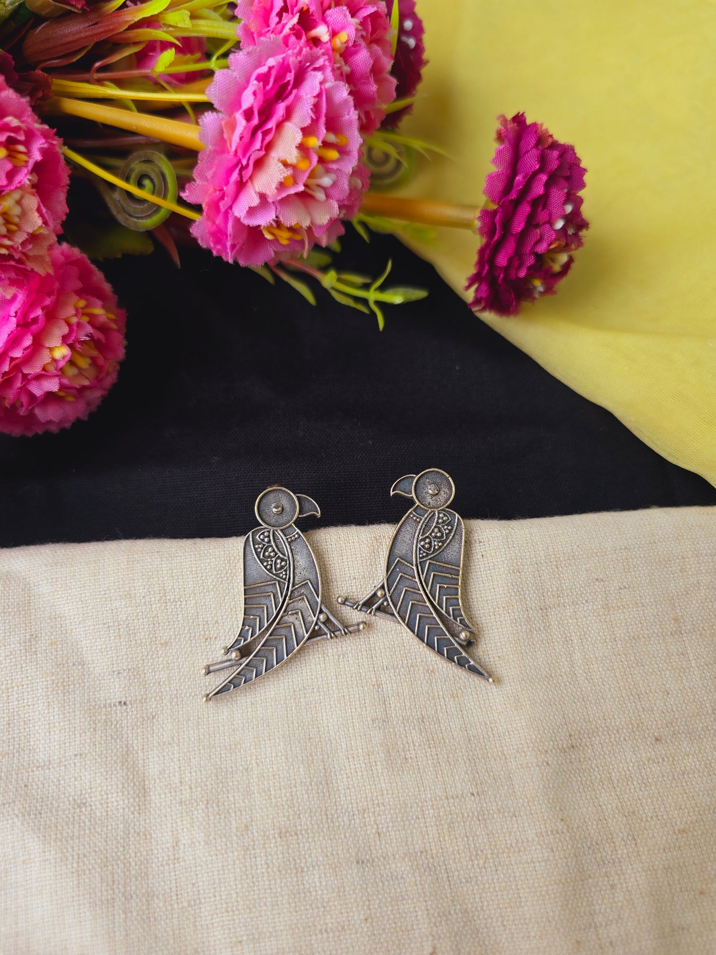 Antique parrot studs