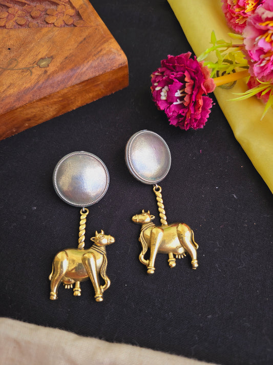 Dual tone nandi danglers