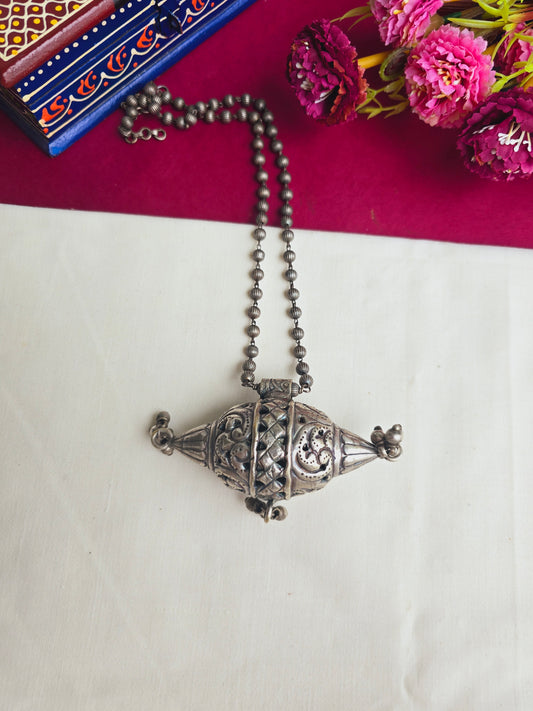 Antique tabiz ghunghroo necklace