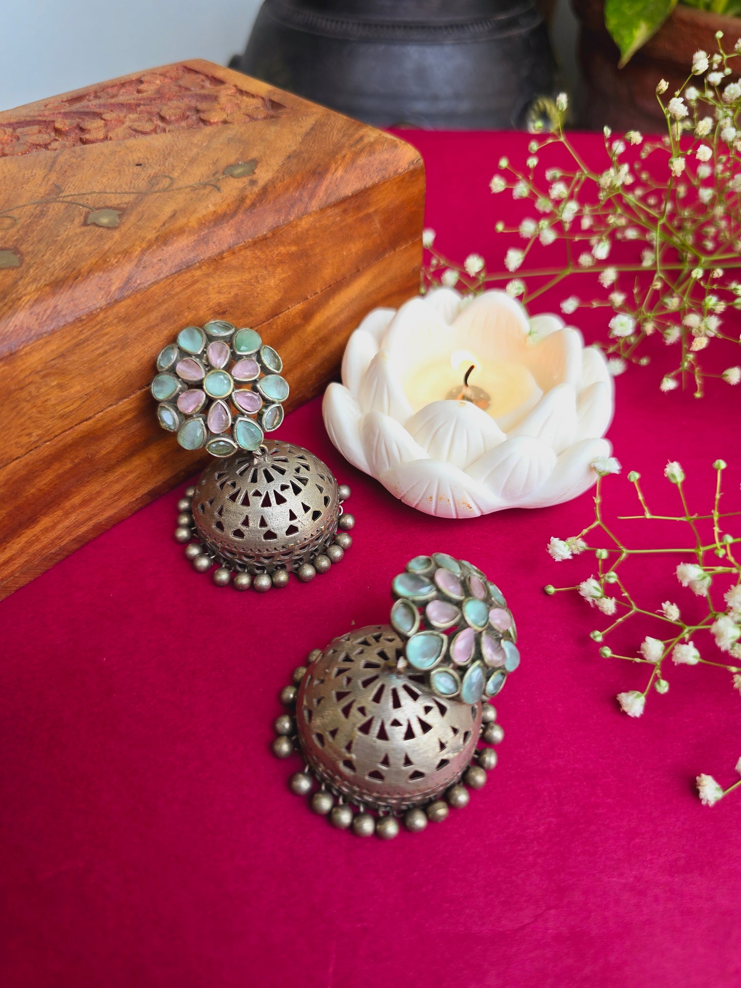 Falak moh jhumka