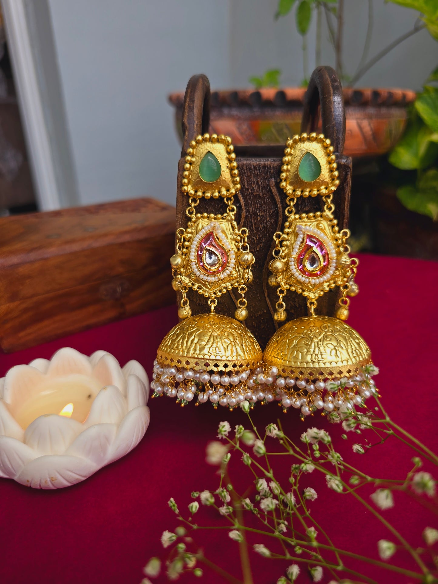 Meera Jhumkas