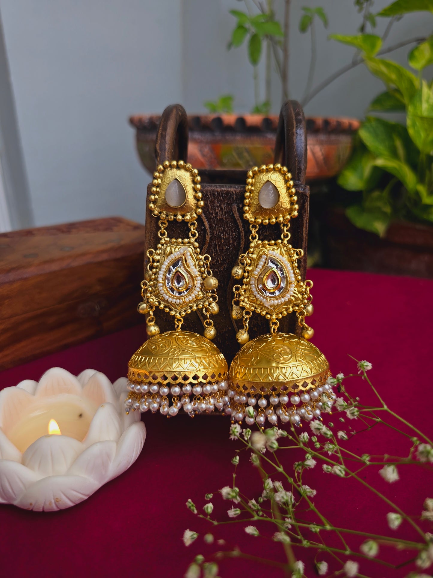 Meera Jhumkas