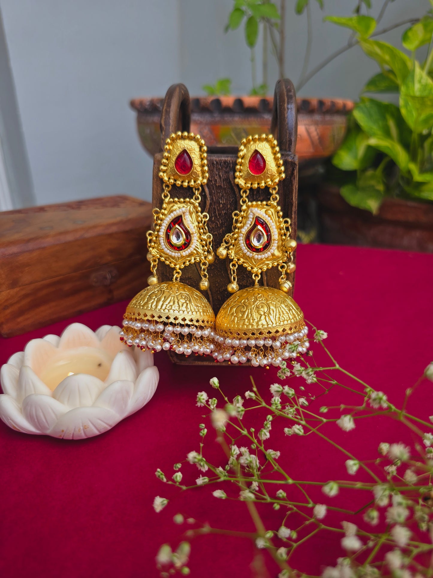 Meera Jhumkas