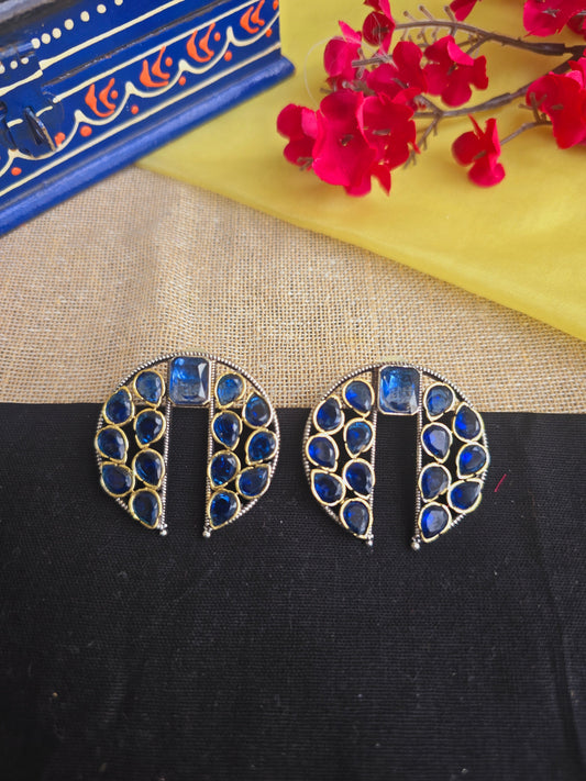 Dual tone Half studs