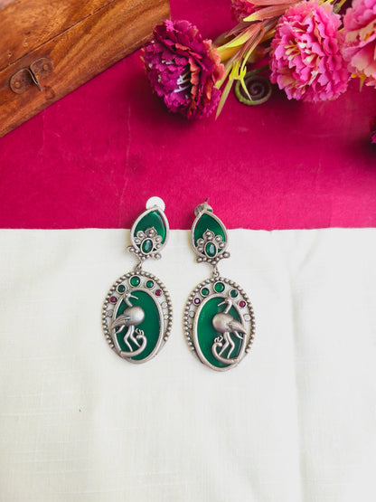 Moh peacock danglers 🦚