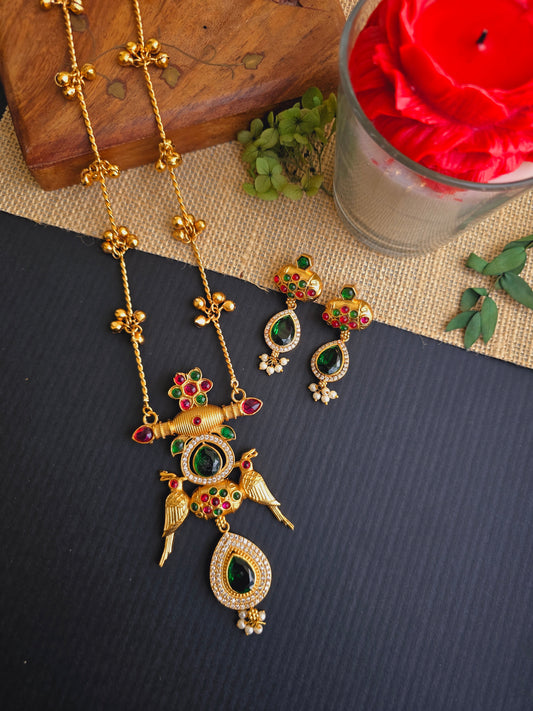 Rajwadi parrot necklace