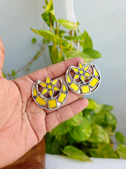 Chand glass studs