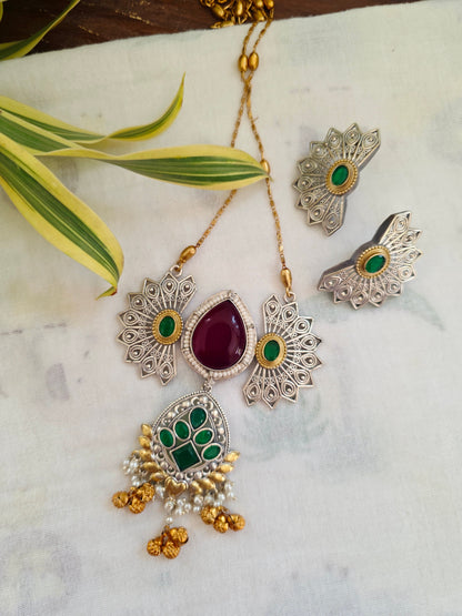 Devira Fusion dual tone necklace