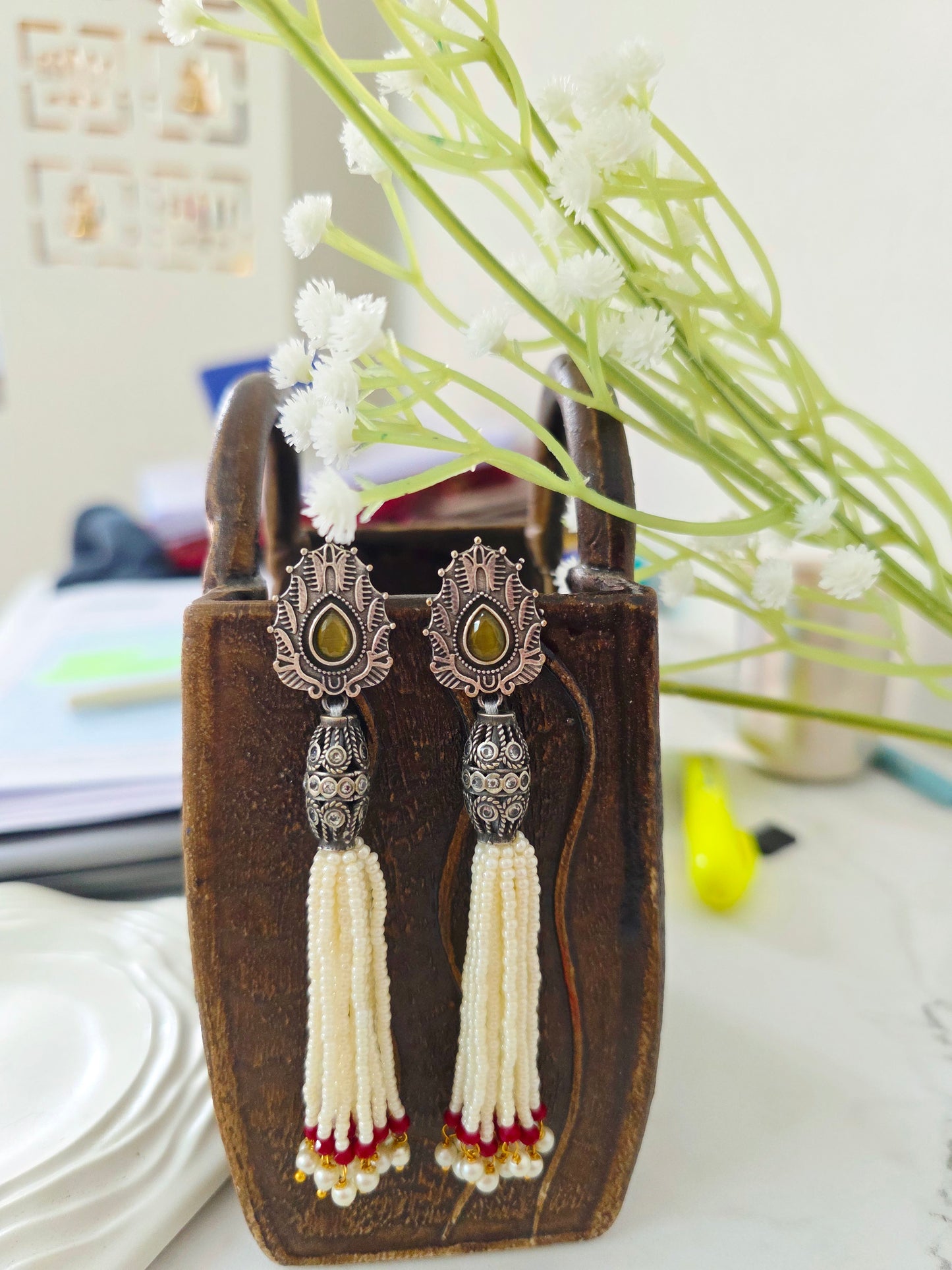 Moh pearl danglers