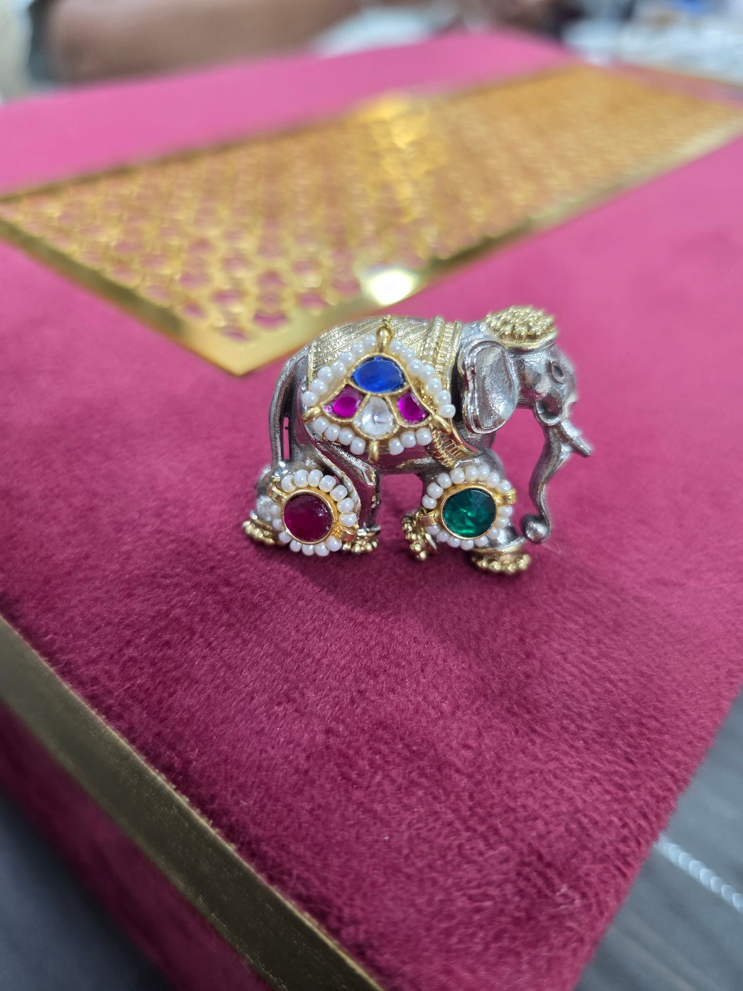 Pachi kundan elephant ring