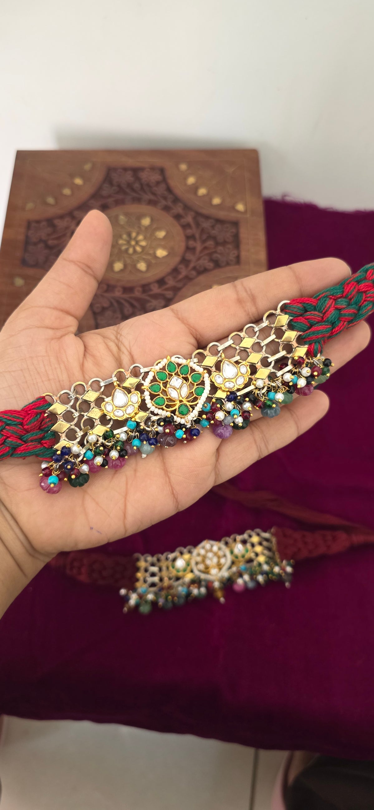Sona handcrfated fusion thread choker
