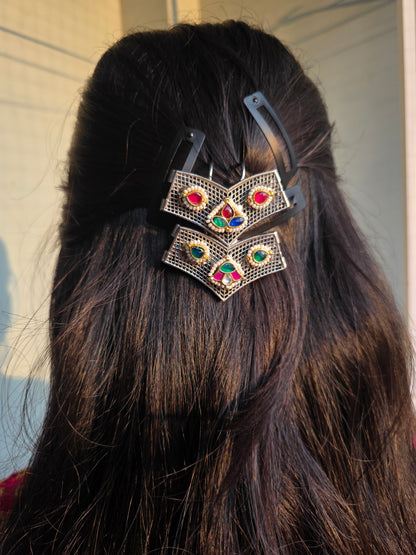 Vaisakhi pachi kundan two tone hair pin