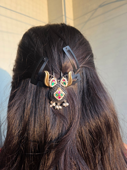Yashvi two tone pachi kundan hair pin