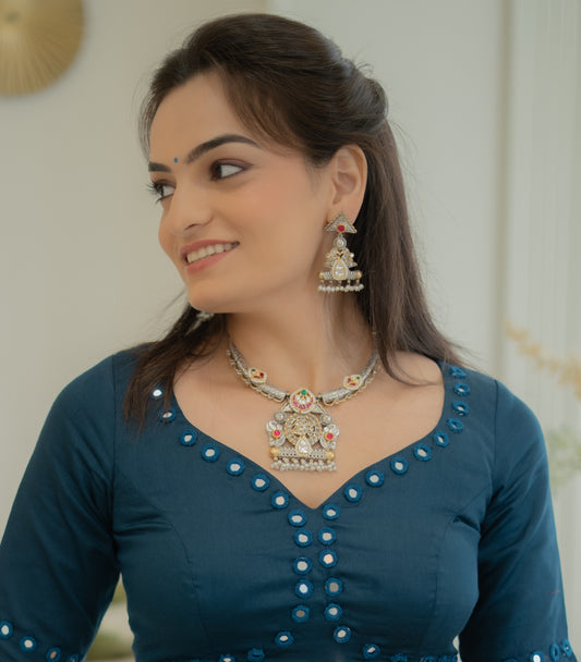 Dual tone pachi kundan necklace