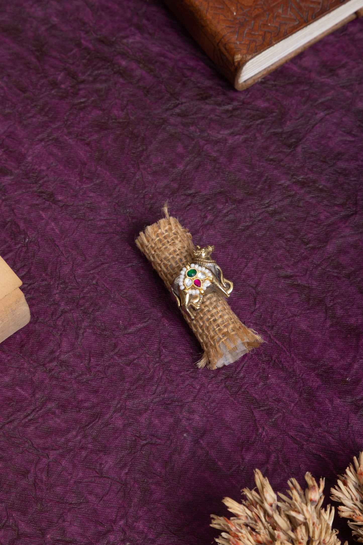 Gulati fusion two tone pachi kundan nandi ring