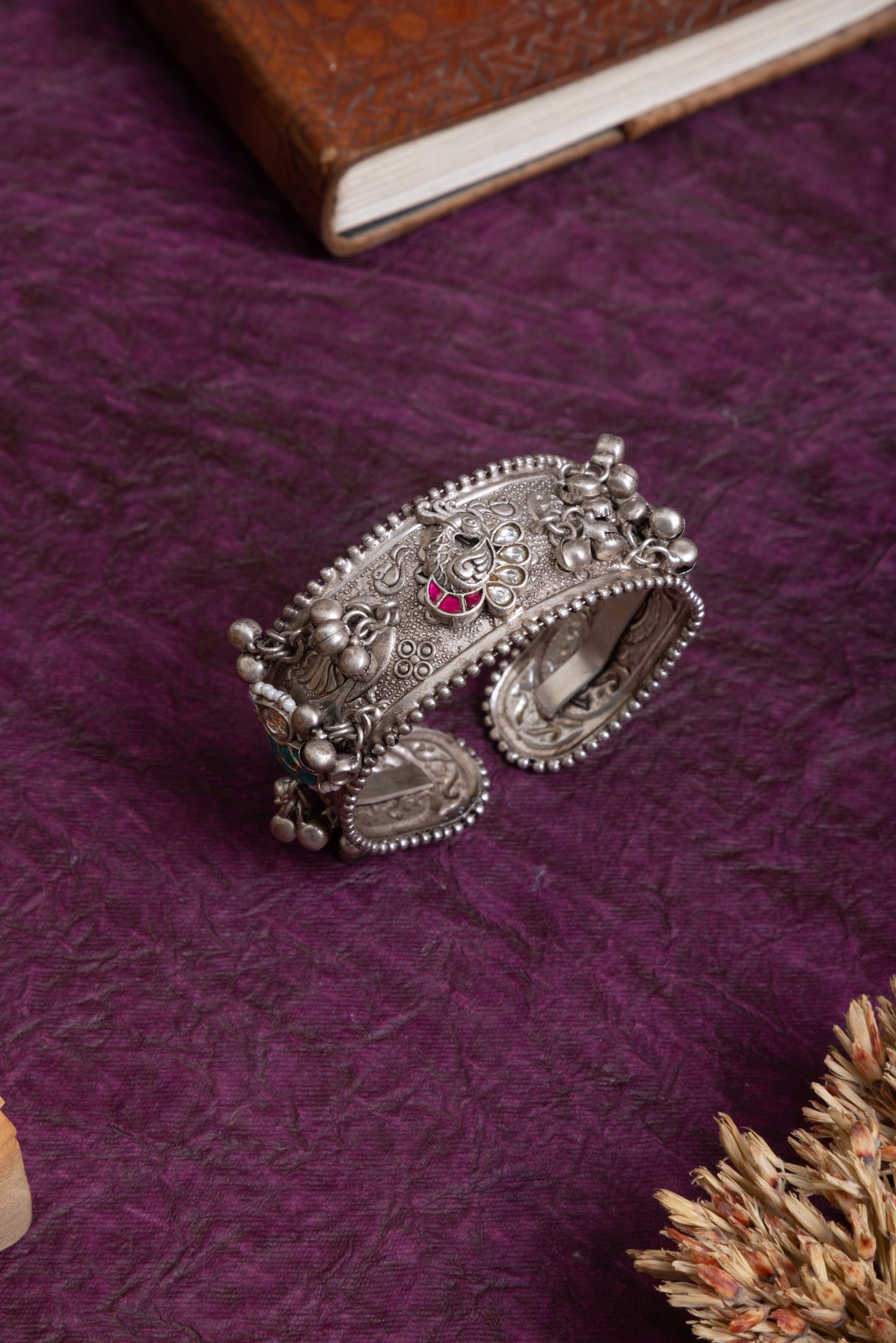 Vruksha Silver ghunghroo handcuff