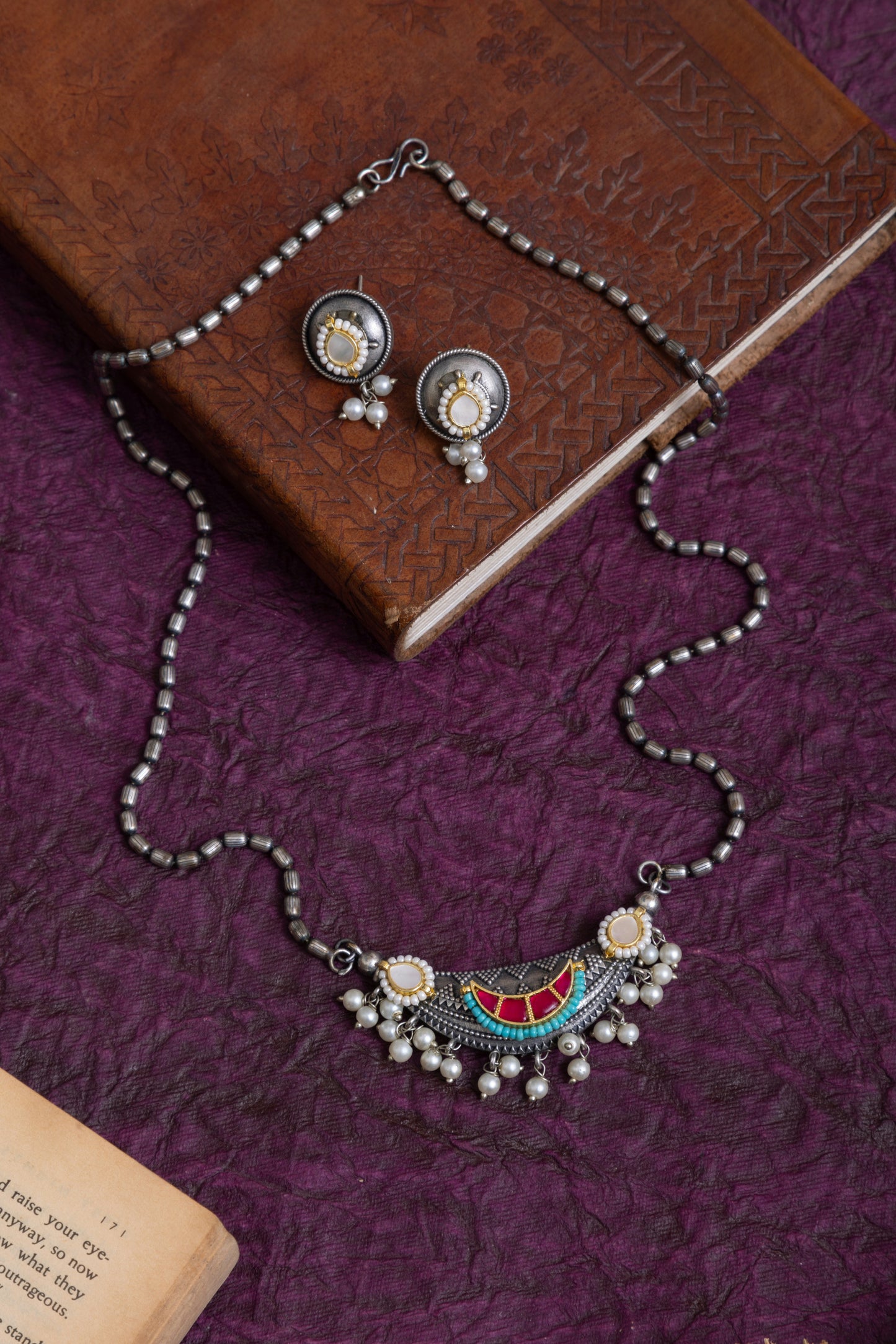 Vishwa silver pachi kundan necklace