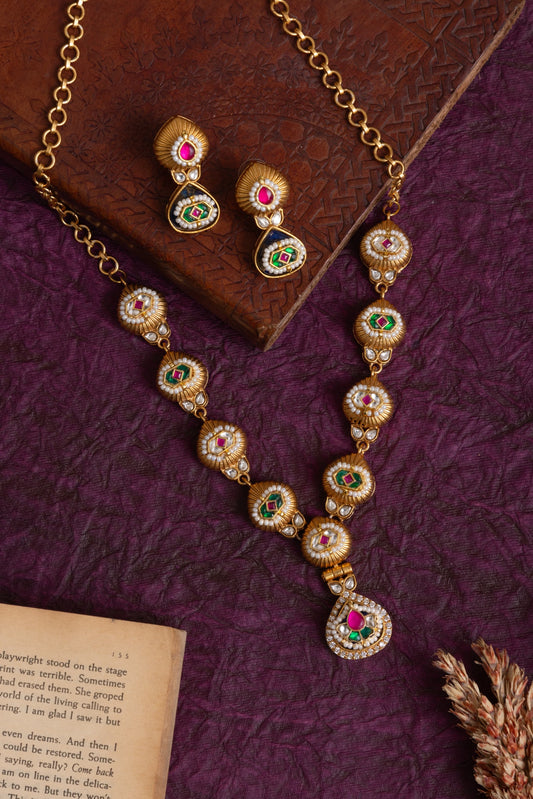Manisha pachi kundan necklace