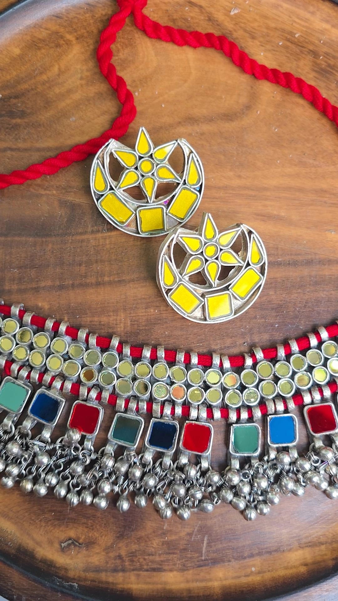 Afghani Mirror choker 2.0