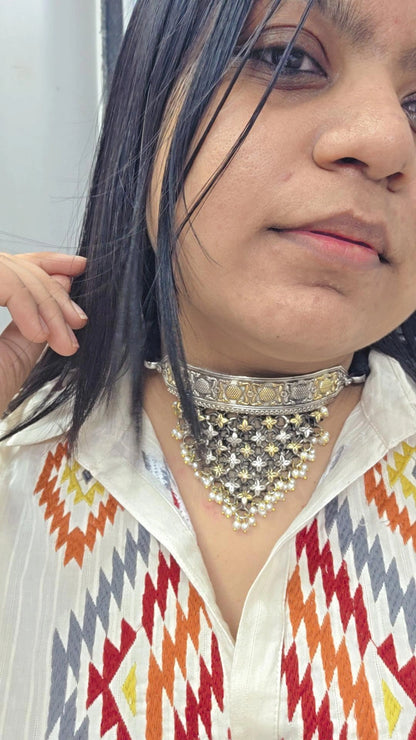 Kasumbo two tone Silver lookalike choker