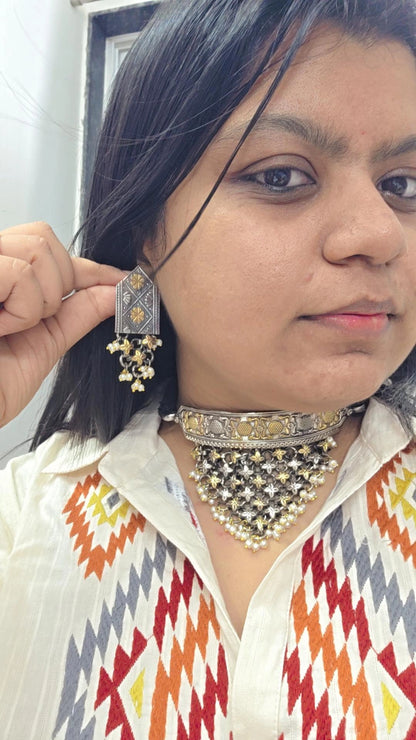 Kasumbo two tone Silver lookalike choker