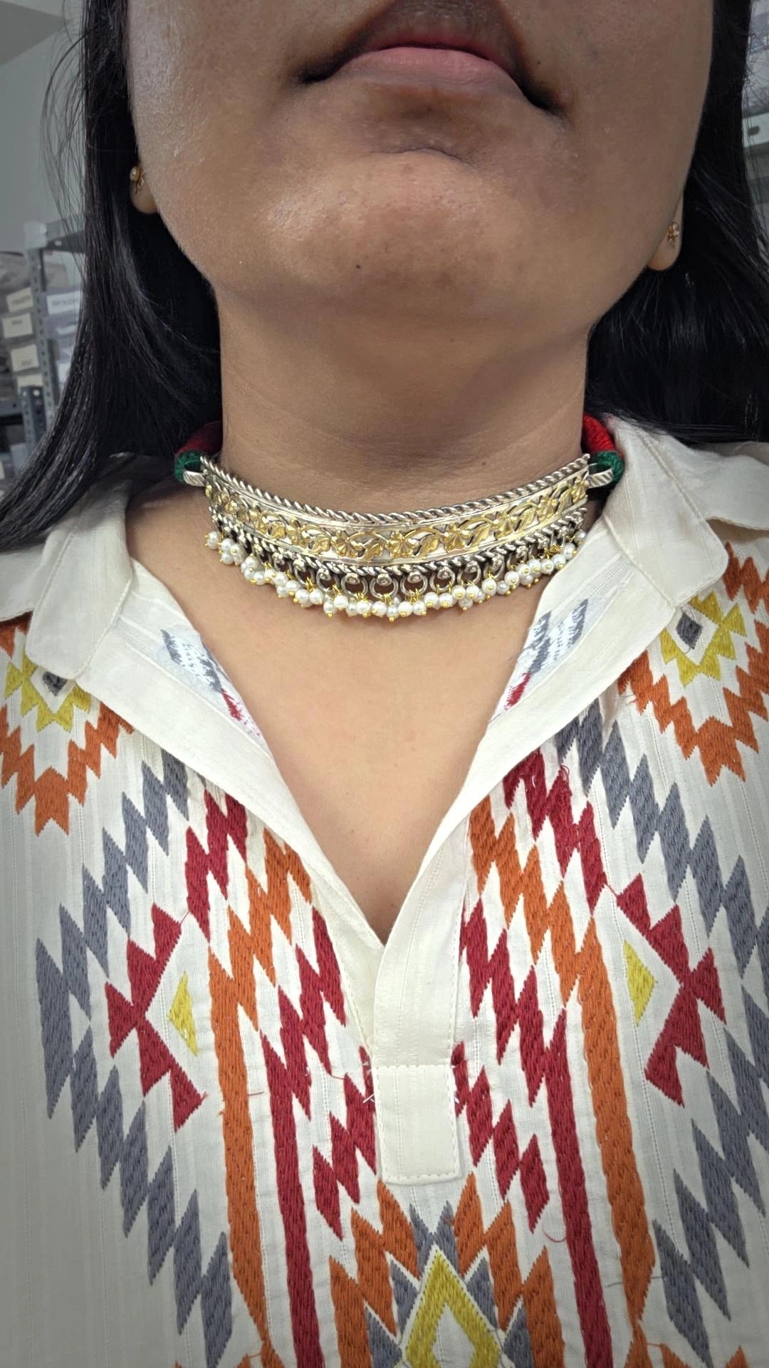 Kaushik two tone Silver lookalike pearl hasli choker