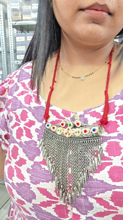 Urja pachi kundan antique fusion thread necklace