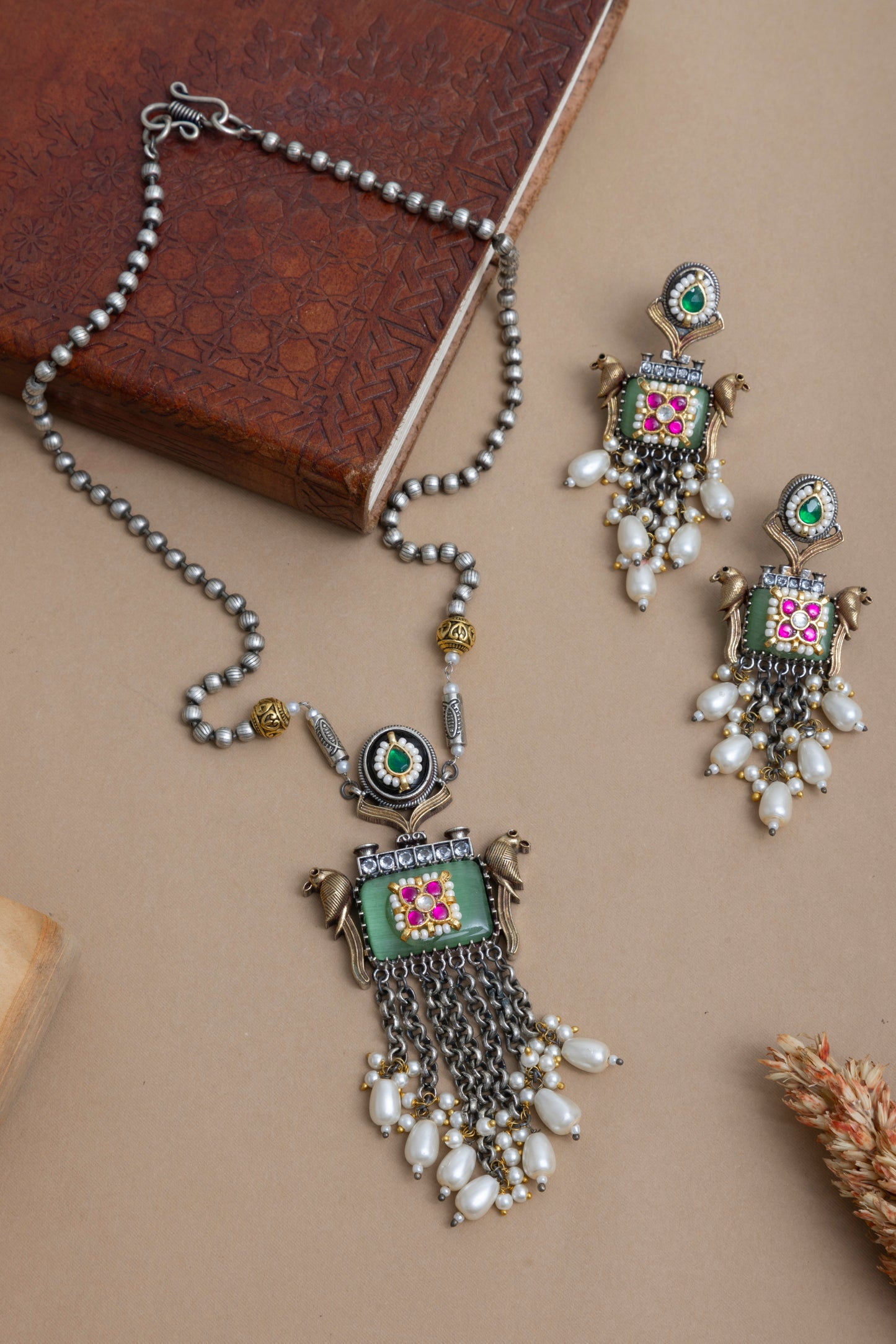 Bawri pachi kundan Peacock necklace