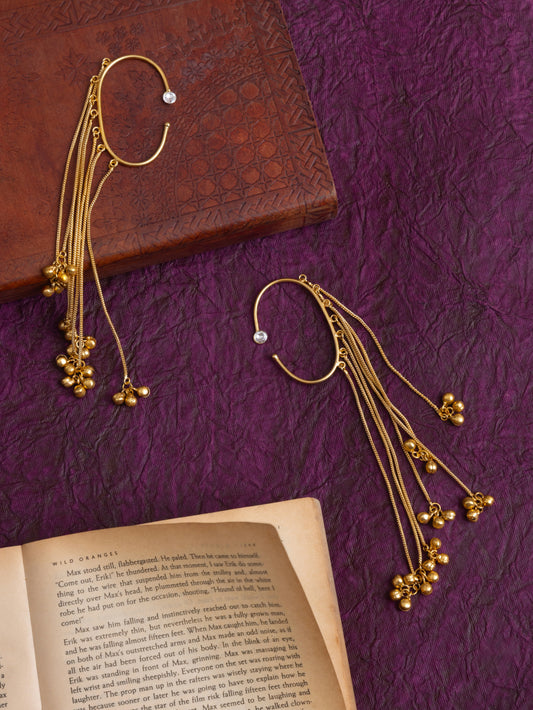 Hanging earcuffs