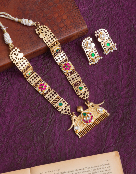 Pachi kundan geometric gold necklace