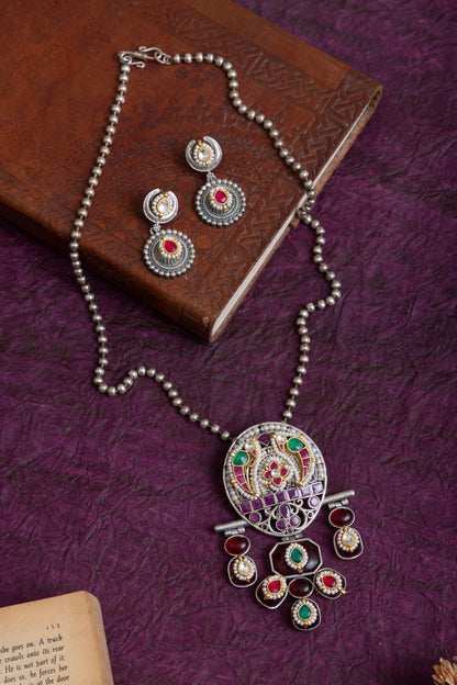 Seyyam antique stone fusion pachi kundan necklace