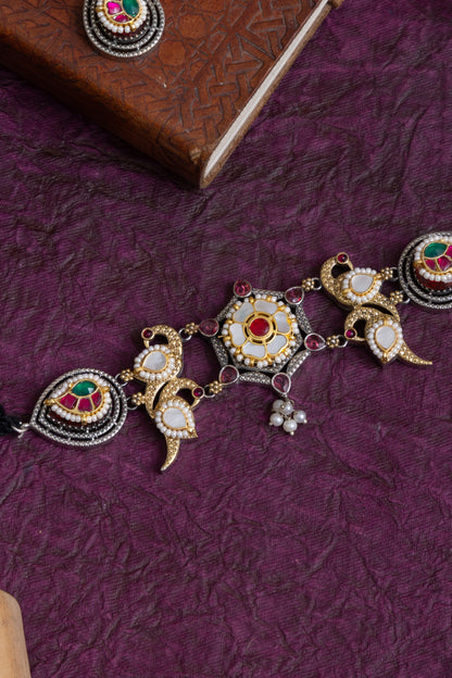 Urvi fusion two tone pachi kundan choker