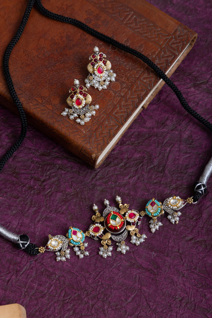 Kamuni two tone fusion pachi kundan choker