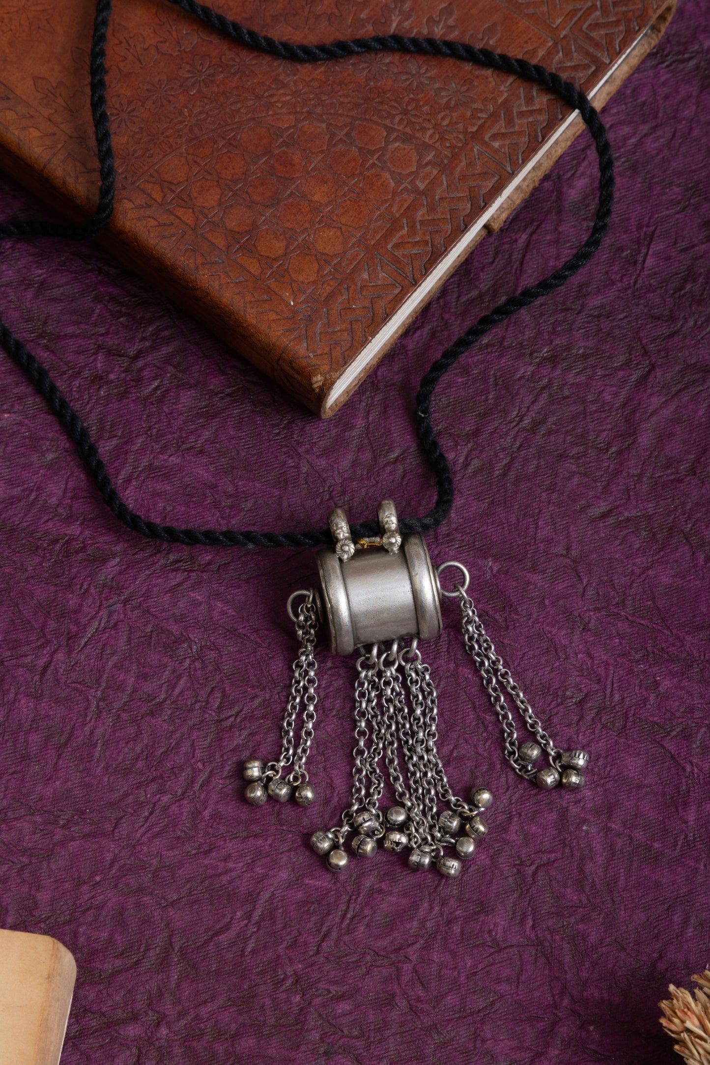 Gouri antique thread ghunghroo necklace