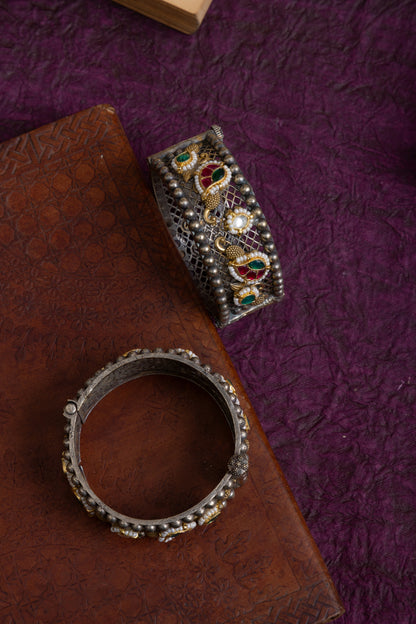 Ramya fusion two tone pachi kundan large size kada
