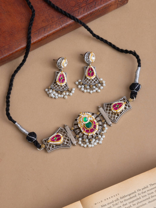 Pachi kundan choker