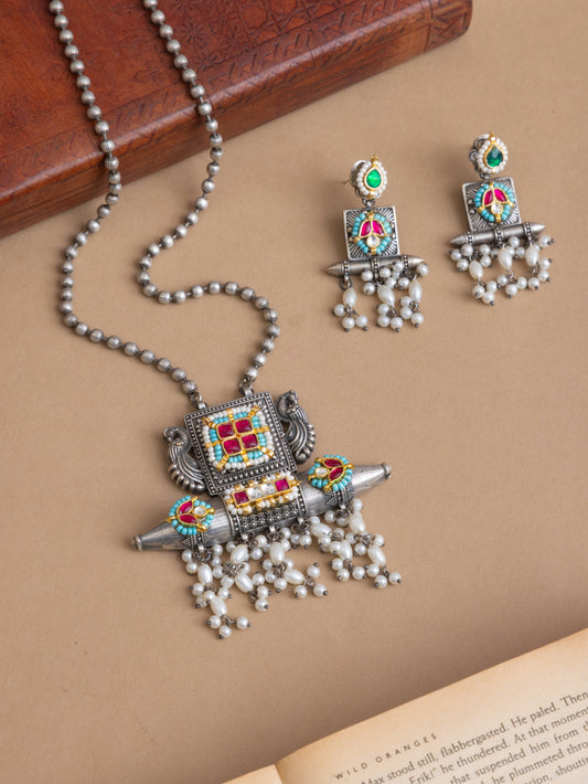 Pachi kundan necklace
