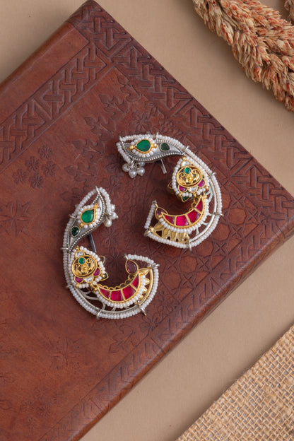 Anaya Kundan Earcuff